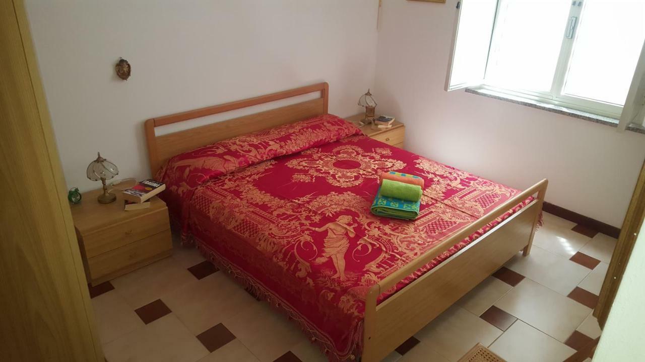 Appartamento Bouganville Magomadas Εξωτερικό φωτογραφία